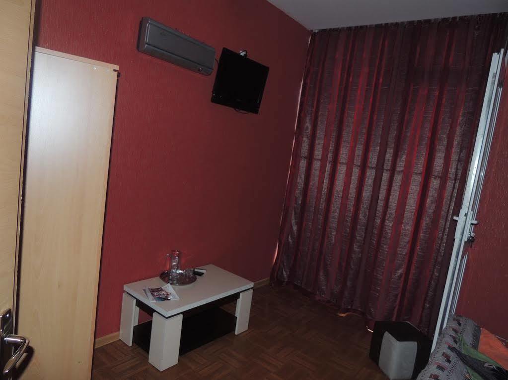 Visit Hotel Tbilisi Exterior foto